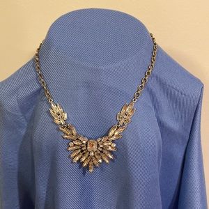 Banana 🍌Republic vintage necklace.